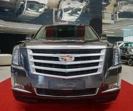 CADILLAC ESCALADE MWST UNFALLFREI BOSE 8SITZERSCHIEBEDACH