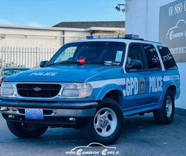 FORD EXPLORER NORTH FACE 4WD V6 POLICE CAR