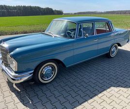 MERCEDES-BENZ W111 230S