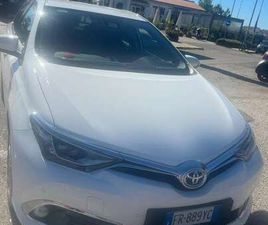 TOYOTA AURIS 1.8