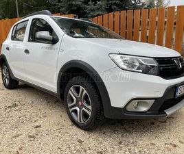 DACIA SANDERO 1.5 BLUE DCI STEPWAY ÚJ KORÁTÓL MAGYAR.VALÓS KILOMÉTERFUTÁS.MAGÁNSZEMÉLY TULAJDONOS.NAVIGÁCIÓ.TOLATÓ