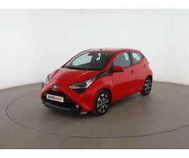 TOYOTA AYGO 1.0-VVT-I X-PLAY