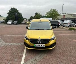 45KWH PREMIUM AUTO L1 5DR