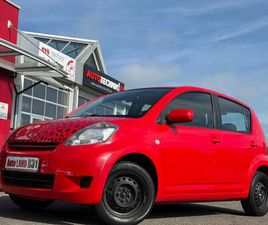 DAIHATSU SIRION DAIHATSU SIRION 1.0I EU5 1HAND KLIMA TÜV ABS SERVICE NEU