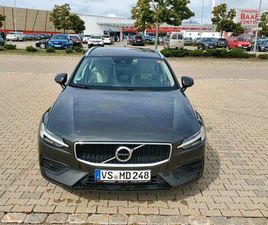 VOLVO V60 VOLVO V60 BJ. 2020