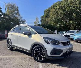 1.5 H I-MMD CROSSTAR EX ECVT EURO 6 (START/STOP) 5DR