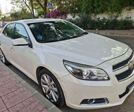 BERLINA AUTOMÁTICO DE 4 PUERTAS