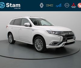 MITSUBISHI OUTLANDER PHEV MITSUBISHI OUTLANDER 225PK PHEV INTENSE+ AUTOMAAT 360° CAMERA | CRUISE | STOEL-/STUURVERW. | TREKHAAK | PANORAMADAK