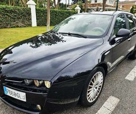 BERLINA MANUAL DE 5 PUERTAS