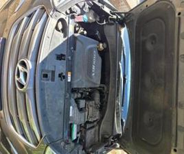 HYUNDAI GRAND SANTA FE ② HUYNDAI GRAND SANTA FÈ2.2L DIESEL AUTOMATIC 7PLACES — HYUNDAI — 2EMEMAIN