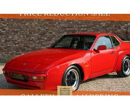 PORSCHE 924 1981 PORSCHE 924 ROUGE MANUEL, 5 VITESSES CONDUITE À GAUC...