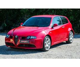 ALFA ROMEO 147 2003 ALFA ROMEO 147 ROSSO MANUEL CONDUITE À GAUCHE IN ITA...