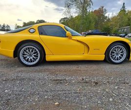 2001 DODGE VIPER GTS ACR EDITION