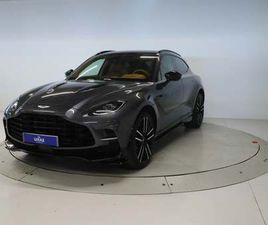 DBX 4.0 V8 707 4WD AUTO 707 5P