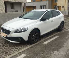 VOLVO V40 CROSS COUNTRY