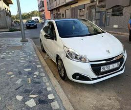 PEUGEOT 208 WAHITE EDTION