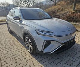 MG MARVEL R LUXURY FULL EXTRA 360 KAMERA PANO SÉRÜLÉSMENTES ÚJ AUTÓ