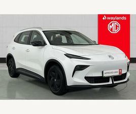 64KWH SE LONG RANGE AUTO 5DR