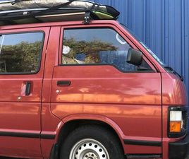 TOYOTA HIACE TOYOTA HIACE AMÉNAGÉ