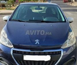 PEUGEOT 208 ESSENCE MODÈLE 2017