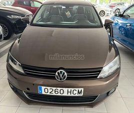 VOLKSWAGEN JETTA VOLKSWAGEN - JETTA 2.0 TDI 140CV DSG ADVANCE