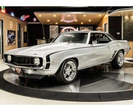 1969 CHEVROLET CAMARO RESTOMOD
