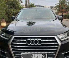 AUDI Q7 AUDI Q7 VERSION 7 PLACES