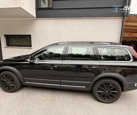 VOLVO XC70 D4 VOLVO XC70 D4 AWD MOMENTUM