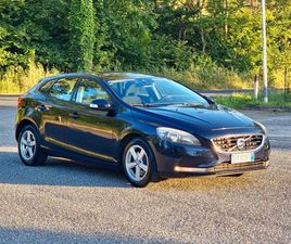 VOLVO V40 D2 VOLVO V40 D2 GEARTRONIC R-DESIGN MOMENTUM N1 2015-E6 NEO