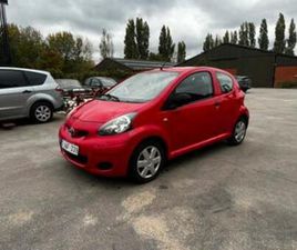 TOYOTA AYGO ② TOYOTA AYGO 1.0 BENZINE VAN 2010 MAT 110DKM PERFECTE STAAT — TOYOTA — 2EMEMAIN