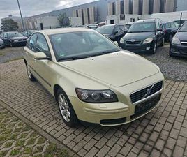VOLVO S40 VOLVO S40 LIM. 2.4 MOMENTUM