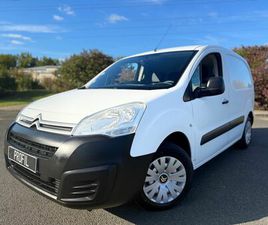 CITROEN BERLINGO SOCIETE (8750 HT) CITROEN BERLINGO 1.6L HDI 100 - 3PLACES/1°MAIN/CLIM/REGUL/RADAR/RESERVOIR AD BLUE NEUF