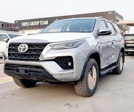 TOYOTA FORTUNER TOYOTA FORTUNER TOYOTA FORTUNER 2.7L PETROL 4X4 PUSH START DIGITAL A/C MY 2024