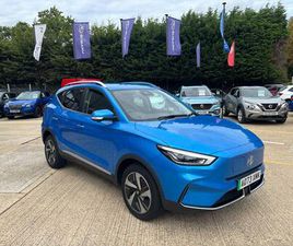 51.1KWH TROPHY CONNECT AUTO 5DR