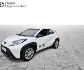 TOYOTA AYGO X ② TOYOTA AYGO X PLAY — TOYOTA — 2EMEMAIN