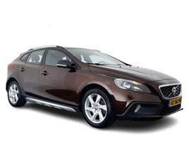 VOLVO V40 CROSS COUNTRY D2 VOLVO V40 CROSS COUNTRY 2.0 D2 MOMENTUM *NAVI-FULLMAP | COMFORT-SEATS | ECC | PDC | CRUISE | 17''ALU*