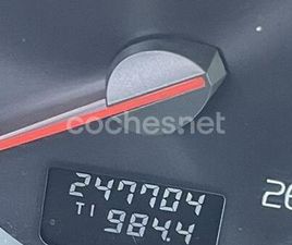 VOLVO XC90 D5 VOLVO XC90 2.4 D5 AWD MOMENTUM AUTO