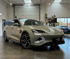 BYD SEAL BYD SEAL 86 EXCELLENCE AWD 4D