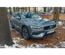 VOLVO V60 T5 AWD MOMENTUM