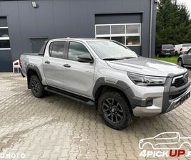 TOYOTA HILUX 2.8 D-4D DOUBLE CAB SR5 4X4