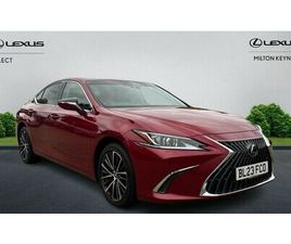 2.5 300H PREMIUM EDITION SALOON 4DR PETROL HYBRID E-CVT EURO 6 (START/STOP) (218 PS)-/