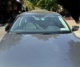 VOLKSWAGEN JETTA 2012 VOLKSWAGEN JETTA · 2.5L SE SEDAN 4D