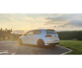 GOLF 7R 432 CV E85 BVM BLANC ORYX TOIT OUVRANT SIEGES CHAUFFANT CUIR CAMERA
