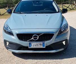 VOLVO V40 CROSS COUNTRY D3 VOLVO V40