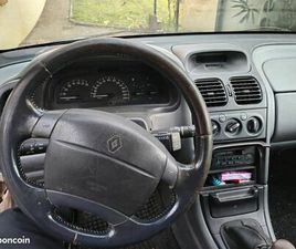 RENAULT LAGUNA LAGUNA 1.9 DTI ANNÉE 2000