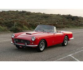 FERRARI 250 1961 FERRARI 250 ROOD MANUEL, 4 VITESSES CONDUITE À GAUCH...