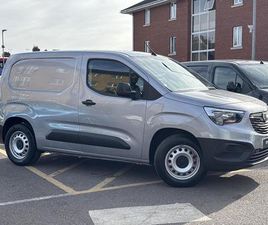 VAUXHALL COMBO COMBO-E 2300 50KWH DYNAMIC AUTO L1 H1 5DR (7.4KW CHARGER)