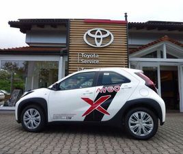 TOYOTA AYGO X TOYOTA AYGO X PLAY