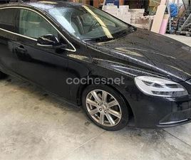 VOLVO V40 T2 VOLVO V40