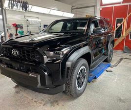TOYOTA 4-RUNNER TRD OFFROAD *ON STOCK*